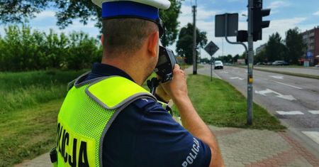 Bat na piratów drogowych. Zapłacą więcej. Nowe przepisy od 17 czerwca
