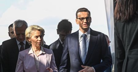 Miliardy z Unii Europejskiej na szali. Rząd daje sobie pół roku