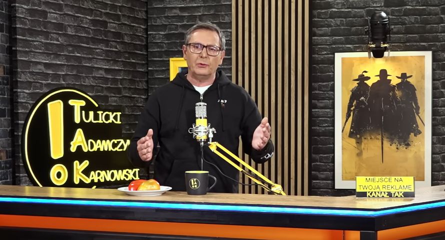 Adamczyk nagle wycofał pozew. Był oskarżony o pobicie kochanki