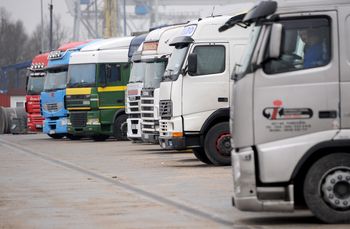 Dostają 9 tys. zł miesięcznie. W branży brakuje nawet 200 tys. pracowników