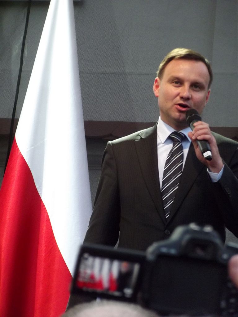 Kredyty we frankach. Andrzej Duda przeciwny pomocy państwa dla banków