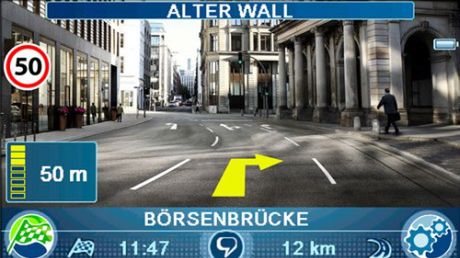 Wideo nawigacja Blaupunkt TravelPilot N700 rozpoznaje znaki drogowe 1