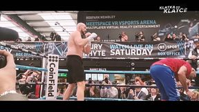 Świat odlicza dni. Tyson Fury zrobił show na treningu medialnym