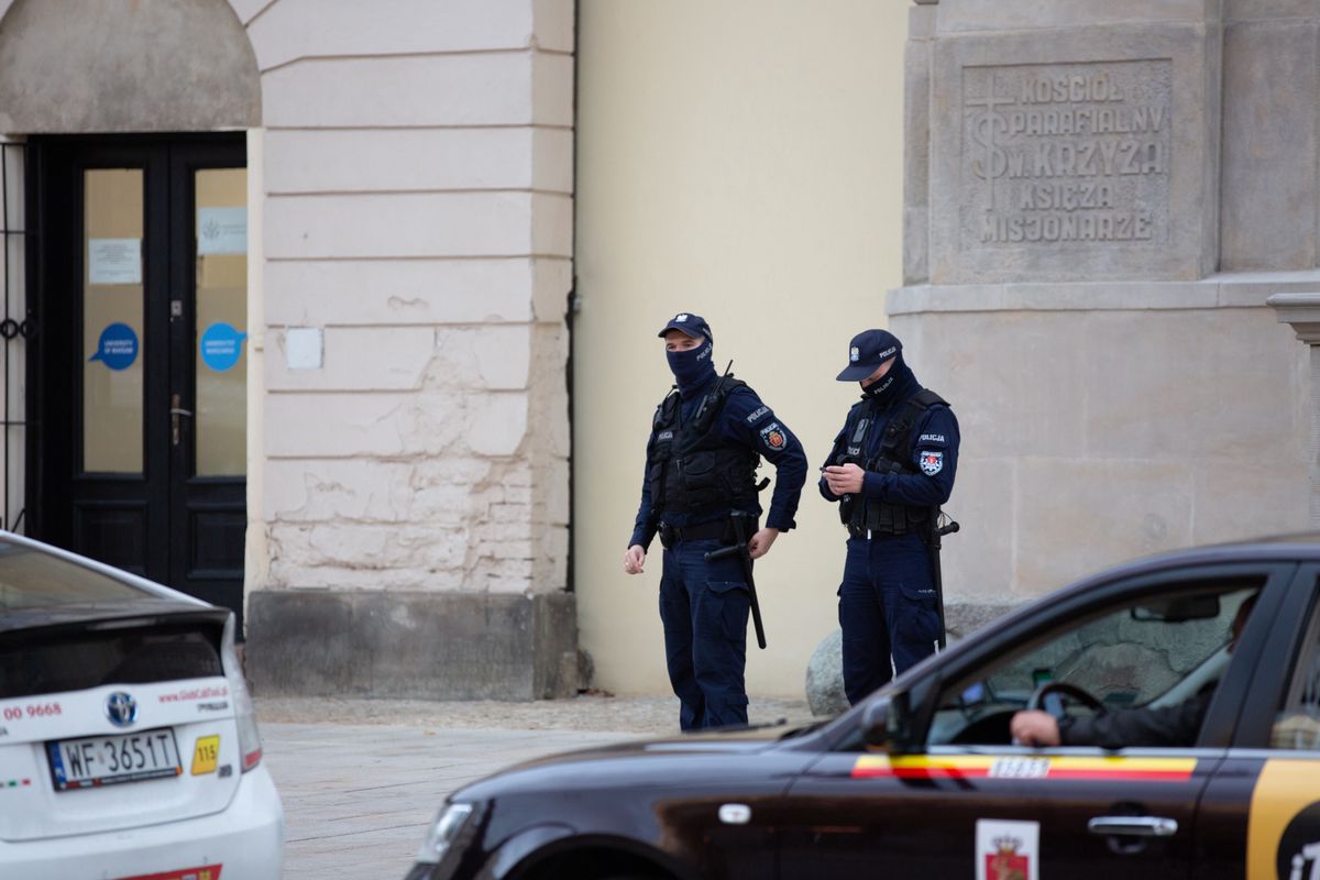 Warszawa. Podejrzana została ujęta przez policjantów [zdj. ilustracyjne] 