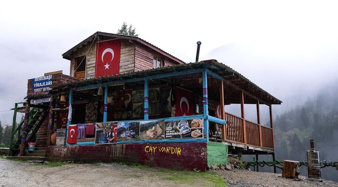 Hot Roads - The World's Most Dangerous Roads 4