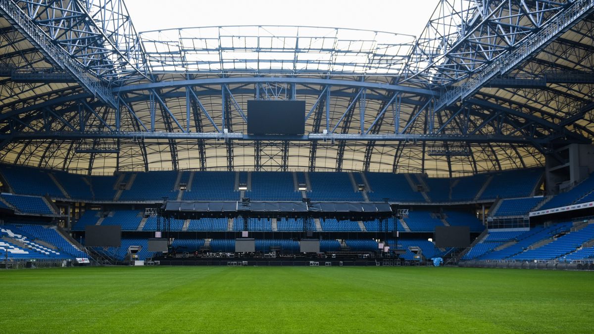 Zdjęcie okładkowe artykułu: PAP / Jakub Kaczmarczyk / Na zdjęciu: stadion Lecha Poznań