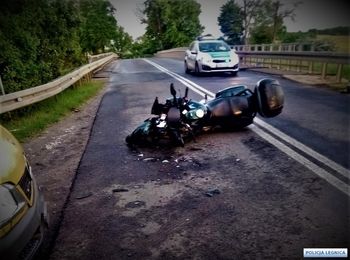 Iwaniska: Groźny wypadek. Motocyklista w ciężkim stanie