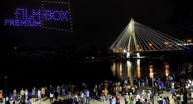 FilmBox Premium HD promuje się kosmicznym pokazem dronów