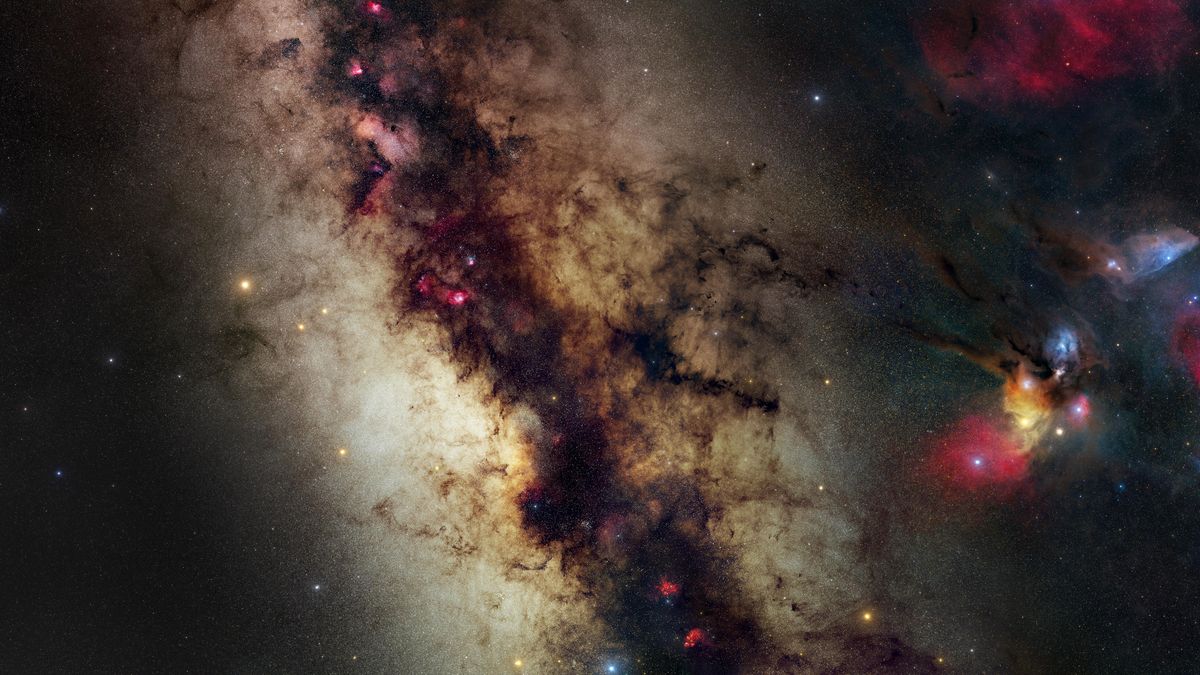 Droga Mleczna na ogromnej panoramie. Zwykły dysk twardy jej nie pomieści 1