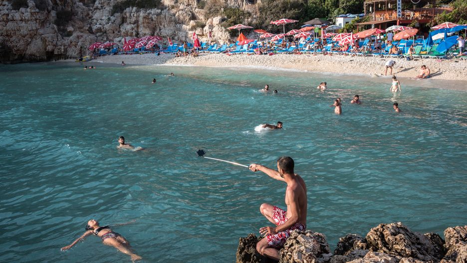 Październik nad Morzem Śródziemnym to przedłużenie lata