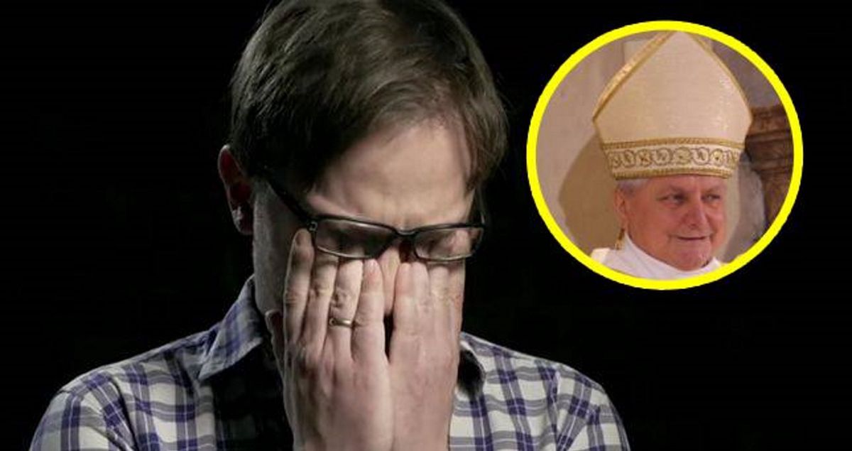 Biskup Janiak ukrywał pedofilię w Kościele. O tym mówi "Zabawa w chowanego"