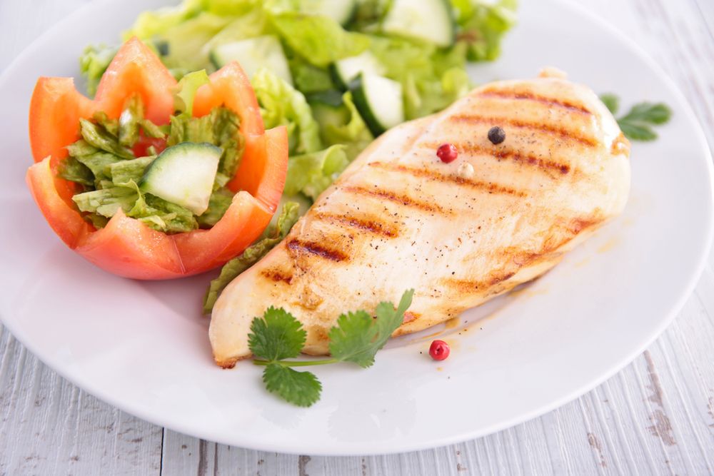 Wybieraj częściej chude mięso, np. indyka i kurczaka bez skóry