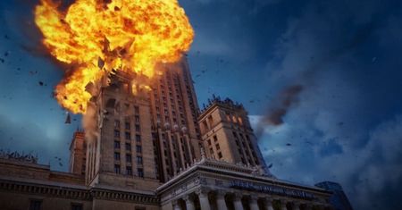 Atak na Warszawę i wojna hybrydowa. Play of Battle na zwiastunie