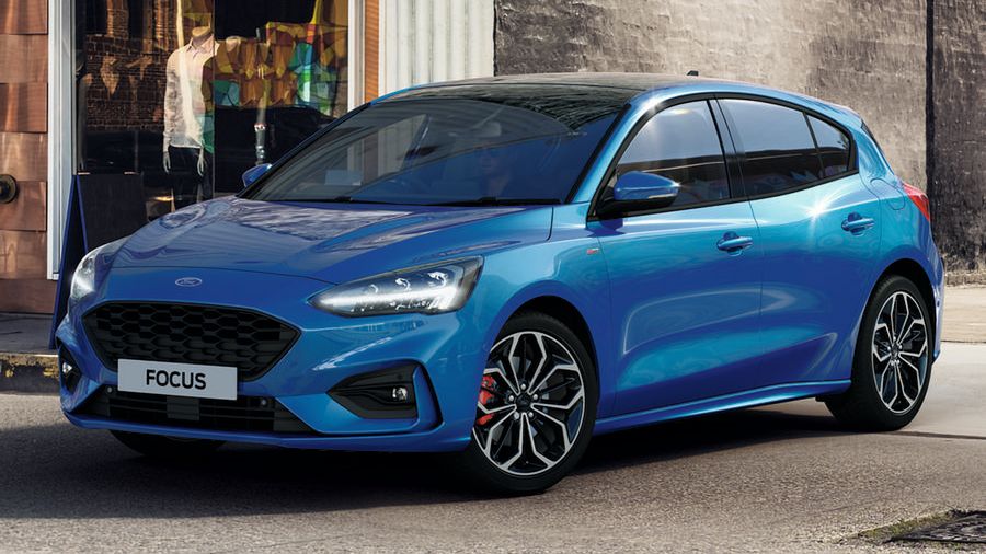 Ford Focus został subtelnie odświeżony. Zmiany objęły głównie gamę silników