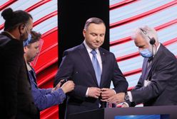 Debata prezydencka TVP. Andrzej Duda nie odpuszczał rywalom. Gorąco przed siedzibą TVP