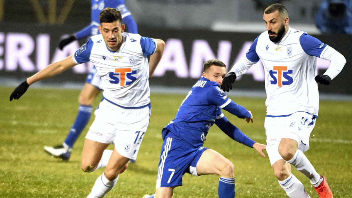 PAP / Darek Delmanowicz / Na zdjęciu: Jakub Moder (z lewej)