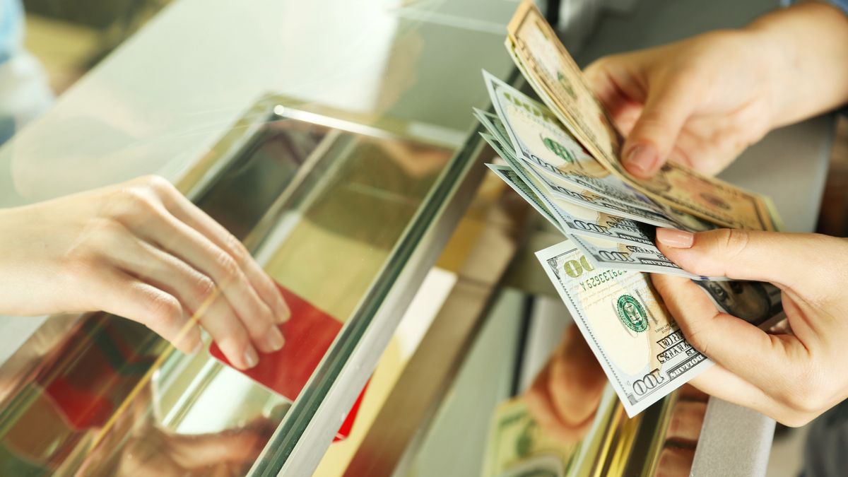 Kursy walut NBP 11.03.2020 Czwartkowy kurs euro, funta, dolara i franka szwajcarskiego