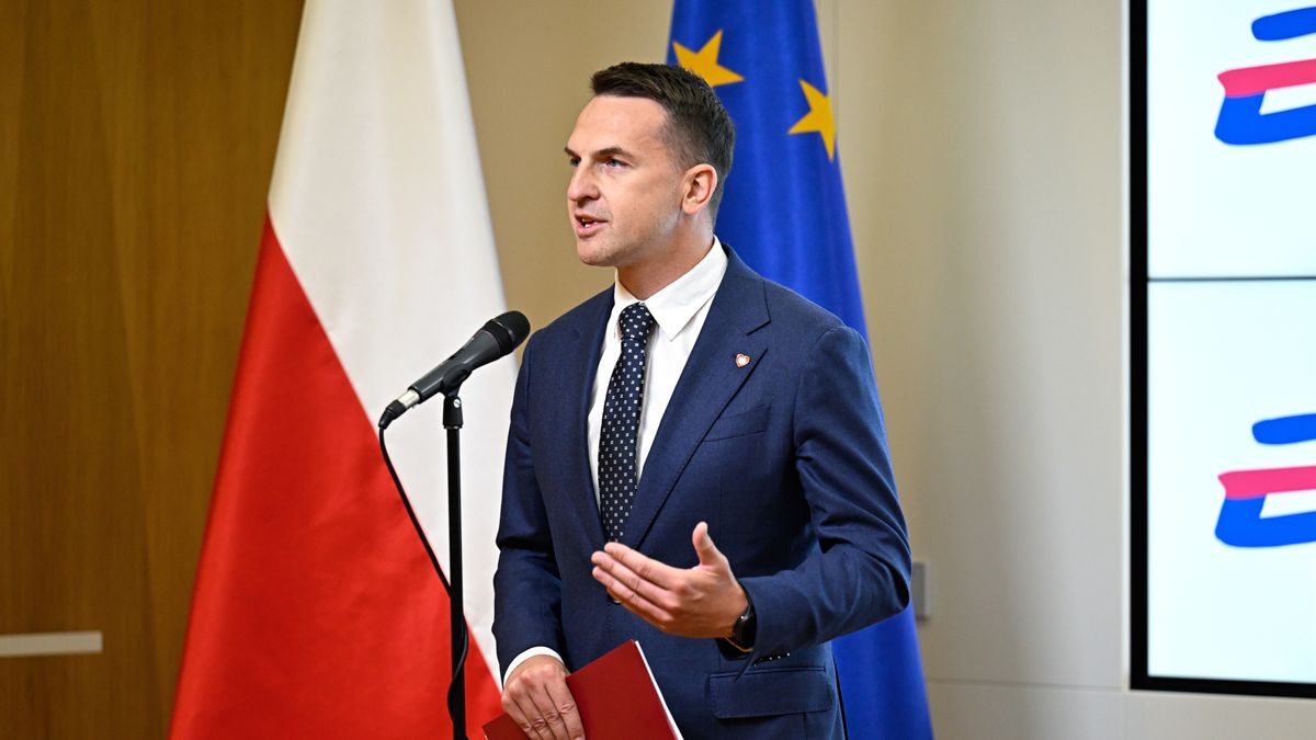 Adam Sz�apka
Bruksela, Belgia, 27.06.2025. Rzecznik rz�du Adam Sz�apka podczas konferencji prasowej po ostatnim szczycie unijnym za polskiej prezydencji, 27 bm. w Brukseli. (mr) PAP/Wiktor D�bkowski
Wiktor D�bkowski
eu, polityka, polityka europejska, premier, prezydencja, rada, rada europejska, rady europejskiej, radzie, specjalne, ue, unii europejskiej, brukseli, konferencja konferencji, po szczycie UE, prasowa prasowej