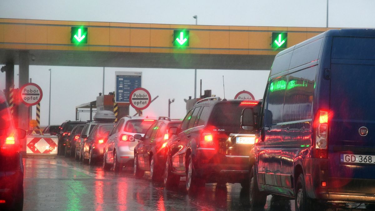 Bramki na A2 zostaną zautomatyzowane. Zmniejszą się korki