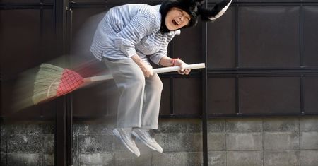 Ta babcia to mistrzyni photoshopa. Ma 94 lata i ogromne poczucie humoru