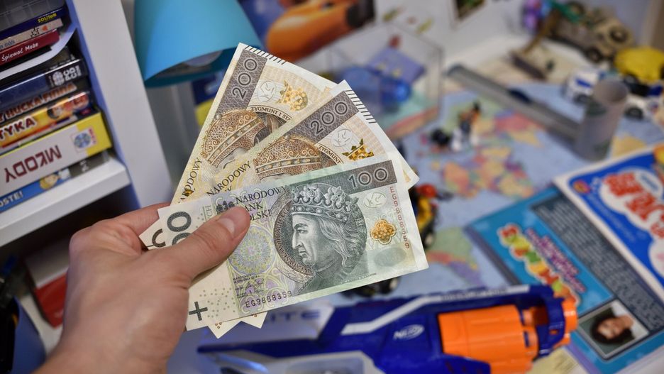 Tysiące dzieci nie dostanie 800 plus