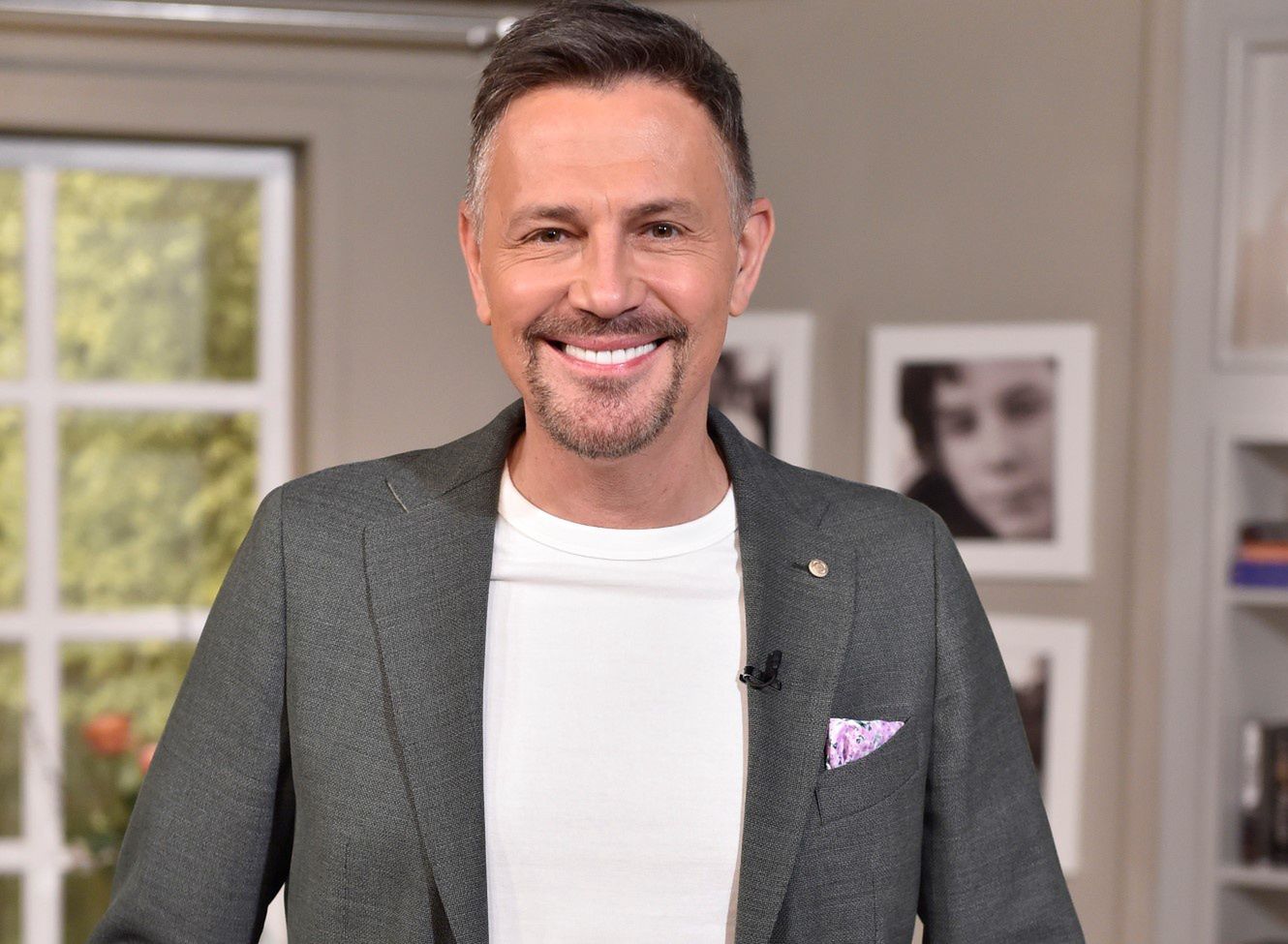 Krzysztof Ibisz pokazał dystans. Zamieścił mem z mamą