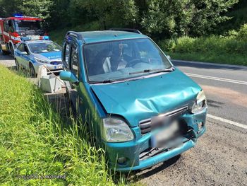Miał 4 promile. Kierowca z zakazem prowadzenia pojazdów spowodował kolizję