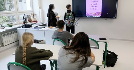 Frekwencja na religii spada. W miastach widać wyraźny trend