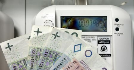 Prąd w Polsce ekstremalnie drogi. Prawie nikt nie płaci więcej
