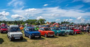 Zakręcone Koła PRL vol. 2. Trwa zlot pojazdów PRL pod Chodzieżą