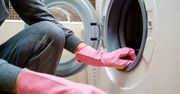 Genialny patent na czyszczenie pralki. Wsyp te dwa składniki