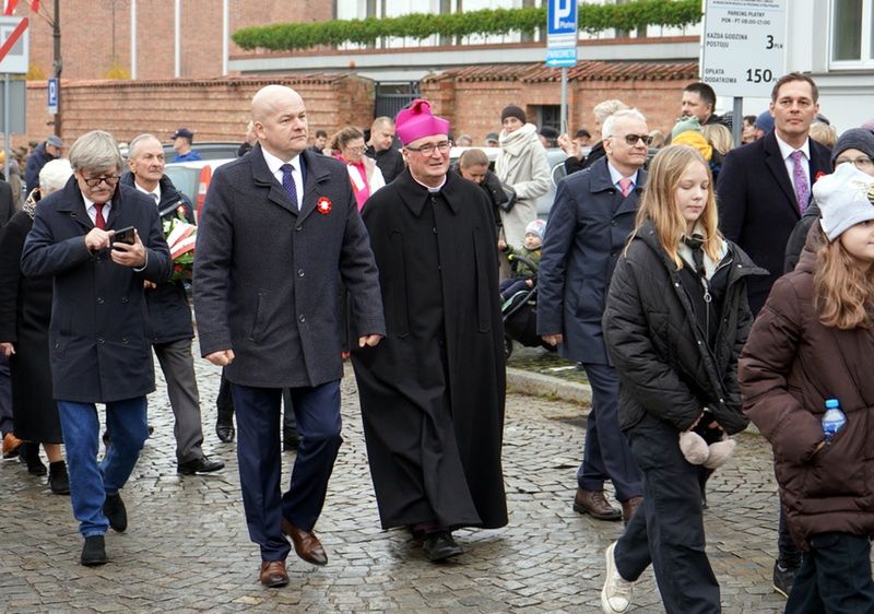 Obchody 11 listopada 