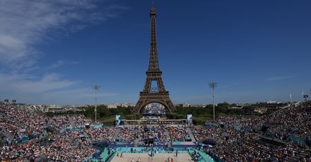 Igrzyska olimpijskie we Francji. Są piękne obrazki, ale Paryż ma wstydliwy problem
