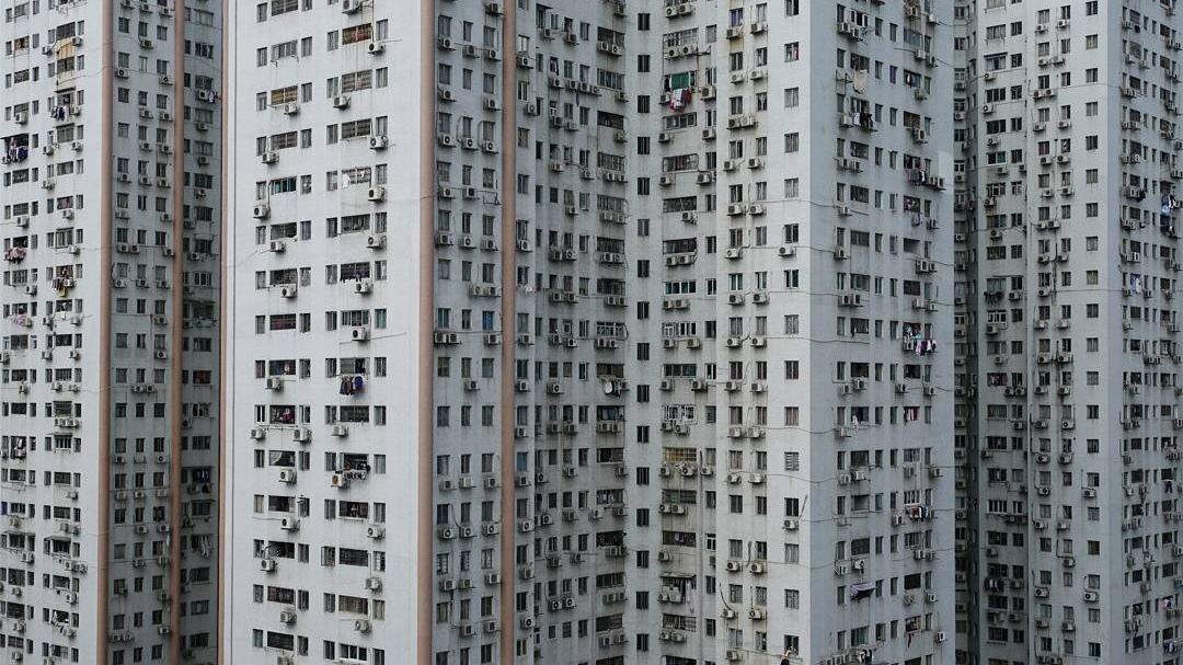 Fotograf ujął przerażająco szybki rozwój Hongkongu. Betonowa dżungla wciąż rośnie 1