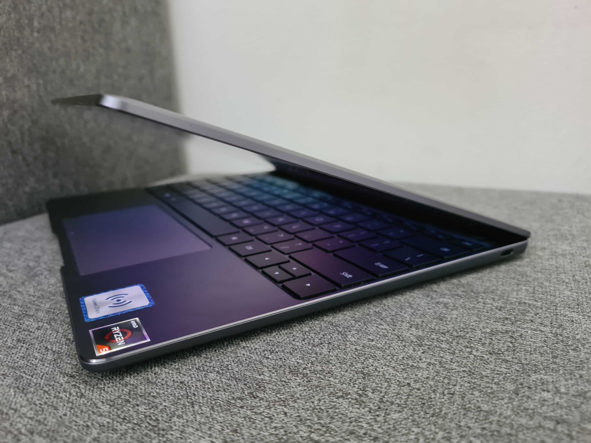 Test laptopa Huawei Matebook 13 AMD: taniej niż z intelem, a wcale nie gorzej 7