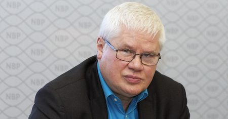 Podatek bankowy i handlowy są antyrozwojowe dla polskich firm - uważa Jerzy Hausner