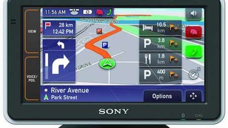 Z bluetooth i panoramicznie – nowe modele nawigacji od Sony 1