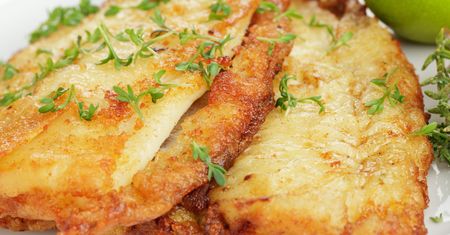Polacy zajadają się dorszem, a ignorują inną zdrową rybę. Ma mało ości i chude mięso