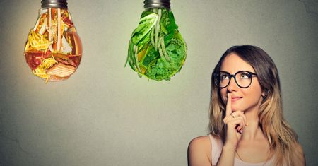 Produkty, które niszczą twój mózg. Zobacz, czego się wystrzegać dla zdrowia mózgu