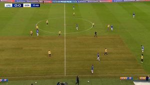 Oto murawa na stadionie w Poznaniu. Aż przykro było patrzeć