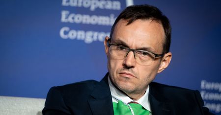 Największy polski windykator myśli o Ameryce. "Dobrze zarabia się w euro, ale jeszcze lepiej w dolarach"