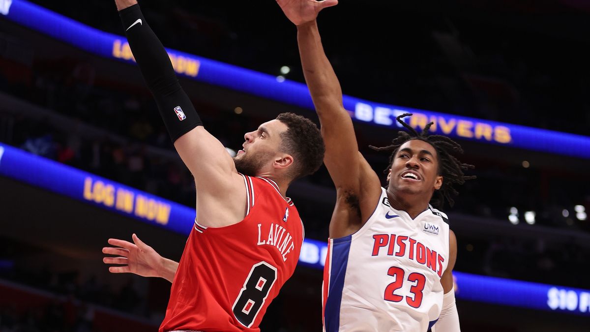 Getty Images / Gregory Shamus / Na zdjęciu: Zach LaVine (z lewej) i Jaden Ivey 
