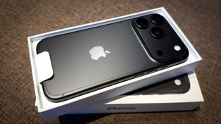 Apple oszczędza na pamięci? Drogi iPhone 18 Pro Max potrafi mocno zwolnić