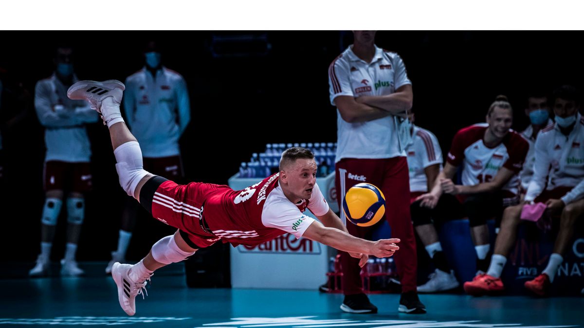 Materiały prasowe / FIVB / Na zdjęciu: Damian Wojtaszek w meczu z Iranem