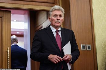 Pieskow uderza w Bidena. Obwinia go o złe relacje z USA