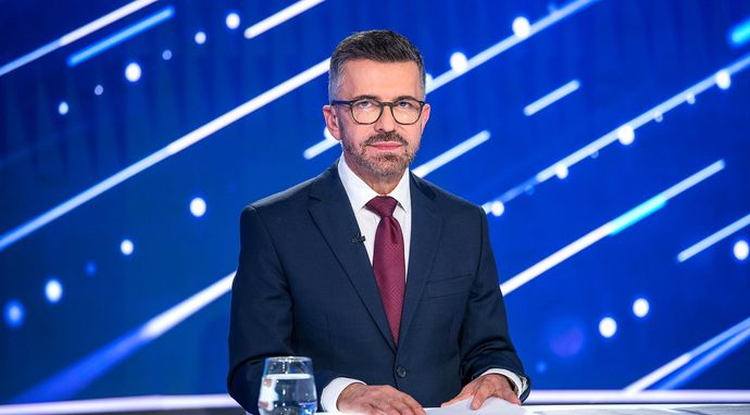 Program informacyjny 19.30