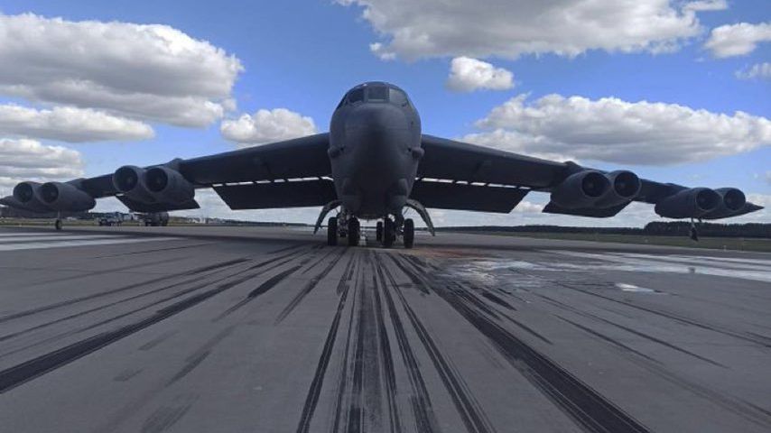 Do Polski przybył bombowiec B-52