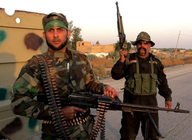 Irak: Zwłoki 150 przeciwników Państwa Islamskiego w zbiorowym grobie