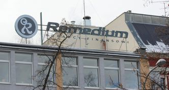 Podejrzany o kierowanie piramidą finansową trafił do aresztu. Chodzi o wyłudzenie 60 mln zł