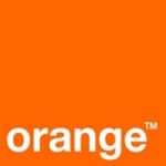 Reprezentacja piłki nożnej z pomarańczowym logo